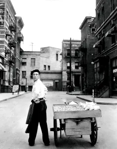 Films By Buster Keaton Prints: THE CAMERAMAN, Buster Keaton, 1928