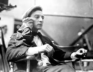 Movpor14 Prints: THE CAMERAMAN, Buster Keaton, on-set, 1928