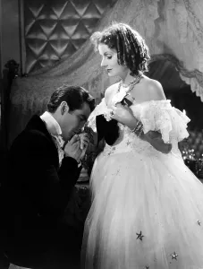 Images Dated 16th December 2015: CAMILLE, from left, Robert Taylor, Greta Garbo, 1936