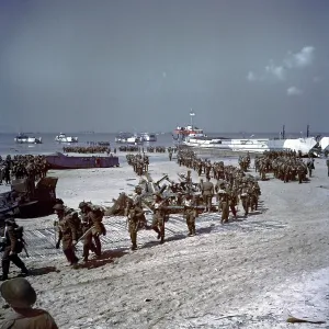 English Channel Prints: Canadians soldiers on Juno Beach