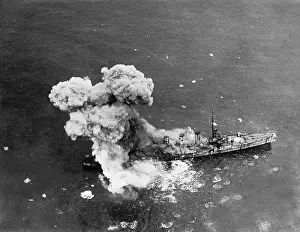 Rs3wn Prints: Captured German cruiser Frankfurt was a bomb target in tests by U
