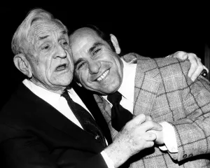 Images Dated 27th February 2007: Casey Stengel and Yogi Berra, 1972. Courtesy: CSU Archives/Everett Collection