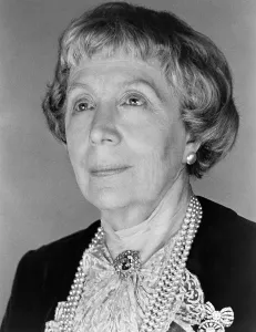 Bobbed Hair Prints: THE CHALK GARDEN, Edith Evans, 1962