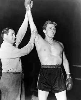 Winner Prints: CHAMPION, Kirk Douglas (right), 1949