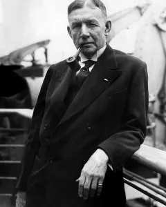 Dawes Prints: Charles Dawes, 1932. Courtesy: CSU Archives/Everett Collection