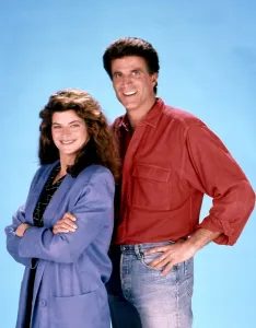 Danson Prints: CHEERS, from left, Kirstie Alley, Ted Danson, 1982-93 (ca. 1990 photo)