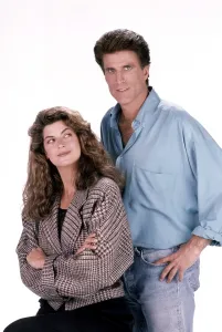 Danson Prints: CHEERS, from left, Kirstie Alley, Ted Danson, 1982-93 (ca. 1990 photo)