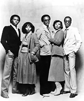 Cardigan Prints: Chic, Nile Rodgers (l.), ca. 1970s. Courtesy: CSU Archives / Everett Collection