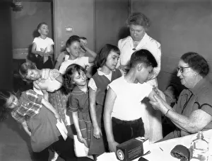 Remedies Prints: Children inoculated against diphtheria