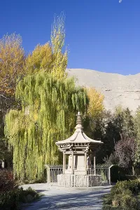 Zhonghua Prints: CHINA. Dunhuang. Mogao Caves. The Silk Road. AISA/Everett Collection**US SALES ONLY**