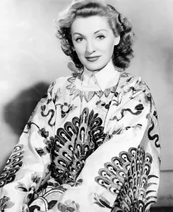 Embroidery Prints: THE CHINESE BUNGALOW, (aka THE CHINESE DEN), Kay Walsh, 1940