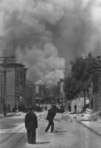 Cityscape Prints: Chinese residents of San Francisco watching the fire following the earthquake of April 18
