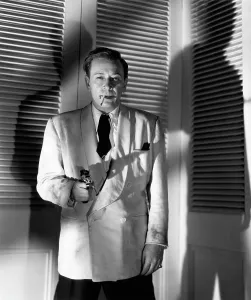 Images Dated 22nd February 2006: CHRISTMAS EVE, George Raft, 1947