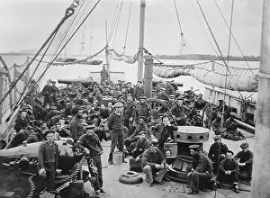 Deck Prints: US Civil War. The crew of the USS Mendota, a sidewheel gunboat with 10 heavy guns