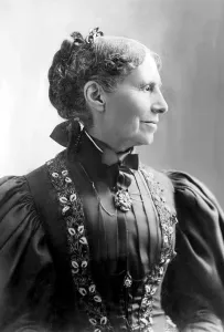 Profile Prints: Clara Barton, 1911. Courtesy: CSU Archives/Everett Collection