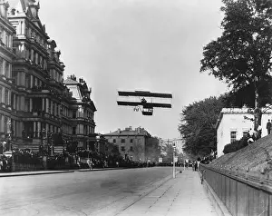 Crowd Prints: Claude Graham-White flew his Farman biplane over the Washington, DC, Oct. 14, 1910