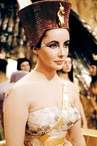 Queen Prints: CLEOPATRA, Elizabeth Taylor, 1963