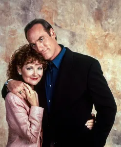 Season 6 Prints: COACH, from left: Shelley Fabares, Craig T. Nelson (season 6, 1993), 1989-1997