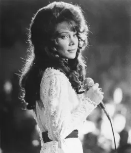 Sissy Prints: COAL MINER'S DAUGHTER, Sissy Spacek, 1980, (c) Universal/courtesy Everett Collection