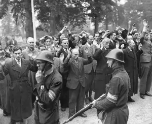 Arrested Prints: Collaborators with Nazi German occupiers under arrest by in Nijmegen