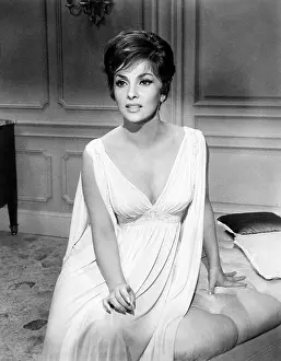 Negligee Prints: COME SEPTEMBER, Gina Lollobrigida, 1961