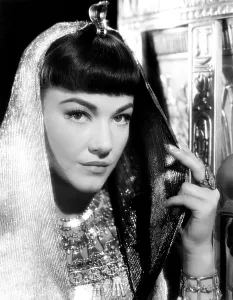 Images Dated 30th April 2014: THE TEN COMMANDMENTS, Anne Baxter, 1956