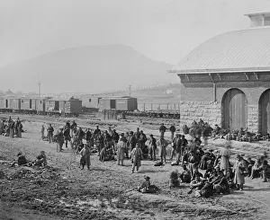 Troops Prints: Confederate Prisoners, awaiting transport to detention at the Chattanooga