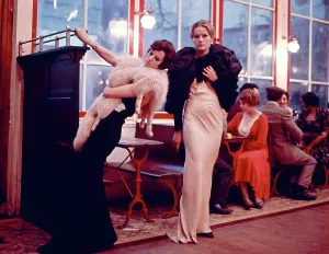 Leaning Over Prints: THE CONFORMIST, (aka IL CONFORMISTA), Stefania Sandrelli, Dominique Sanda, 1970