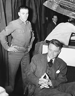 Guard Prints: Conscientious objector, actor Lew Ayers
