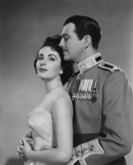 Images Dated 10th July 2015: CONSPIRATOR, from left: Elizabeth Taylor, Robert Taylor, 1949