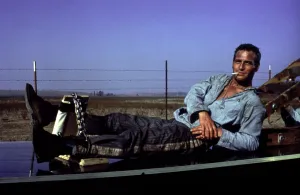 Chains Prints: COOL HAND LUKE, Paul Newman, 1967, leg irons