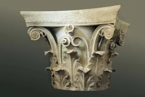 Corinthian capital. Hellenistic art. Relief on marble. GREECE. Epidaurus. Archaeological Museum of Epidaurus. Proc: GREECE. Epidaurus. Tholos