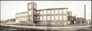 North Carolina Prints: Cotton Mill. McKlenborg Cotton Mill, Charlotte, North Carolina. Photo ca. 1909