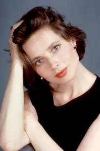 Lips Prints: COUSINS, Isabella Rossellini, 1989. Paramount/courtesy Everett Collection