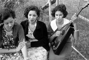 Creole Prints: Creole girls, Plaquemines Parish, Louisiana. Photograph by Ben Shahn, 1935