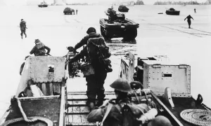 Tank Prints: D-Day: British troops arrive at Normandy