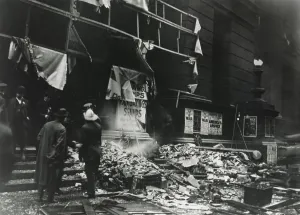 Chicago Prints: Damage to Chicago's Federal Building from a bomb explosion on Sept
