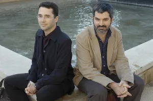 Daniel y Bernat Roman (2004). Oscar Elias/AISA/Everett Collection (184336)**US SALES ONLY**