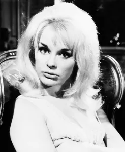 Sommer Prints: DANIELLA BY NIGHT, (aka DE QUOI TU TE MELES DANIELA!), Elke Sommer, 1961