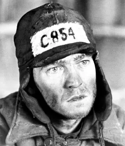 Images Dated 18th June 2015: ONE DAY IN THE LIFE OF IVAN DENISOVICH, Tom Courtenay, 1970