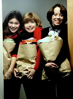 Valerie Prints: ONE DAY AT A TIME, Valerie Bertinelli, Bonnie Franklin, Mackenzie Phillips, 1975-84