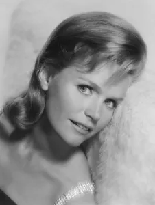 Films By Blake Edwards Prints: DAYS OF WINE AND ROSES, Lee Remick, 1962