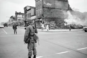 Images Dated 23rd August 2007: D.C. Riot, April 68. aftermath, soldier standing guard in a Washington D.C