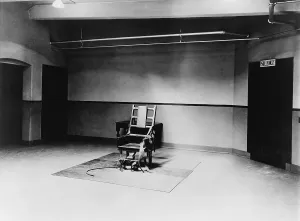 Images Dated 27th January 2009: Death chamber and electric chair at Sing Sing Prison in 1923