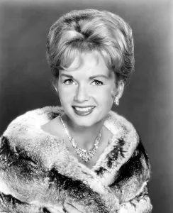 Debbie Prints: Debbie Reynolds in the 1960s