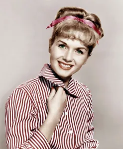 Looking Into Camera Prints: Debbie Reynolds, ca. 1960