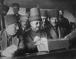 10 People Prints: Delegates of the Turkish Grand National Assembly looking into ballot box