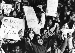 Yelling Prints: Demonstrators against American Independent Party presidential candidate George Wallace