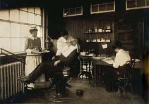 Cambridge Prints: Dental work in a hospital, Cambridge