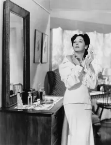DESIGN FOR SCANDAL, Rosalind Russell, 1941